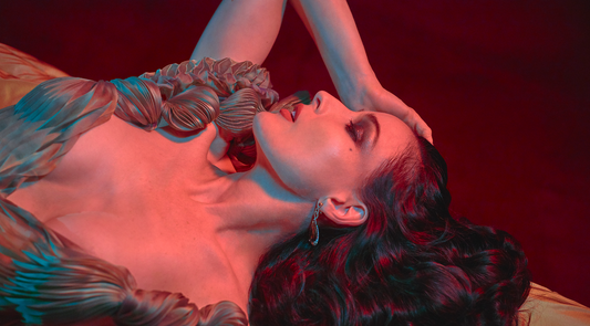 DITA VON TEESE - IN THE EYES OF THE TEASE